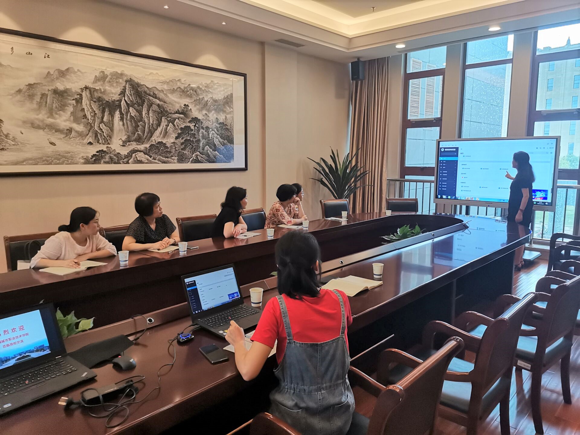 计划财务处赴无锡职业技术学院交流学习