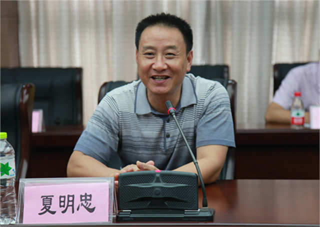 西昌学院院长夏明忠一行来访我院