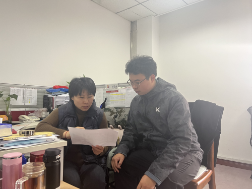 1680240720349372.png 班主任面对面谈心谈话.png