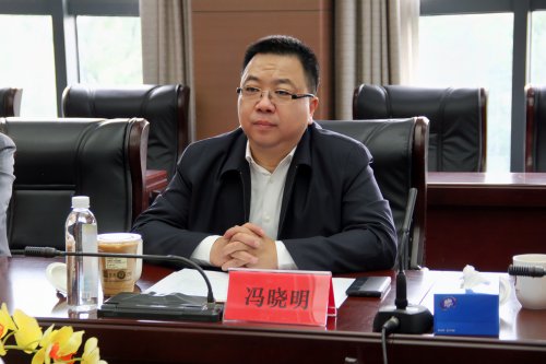冯晓明讲话.jpg